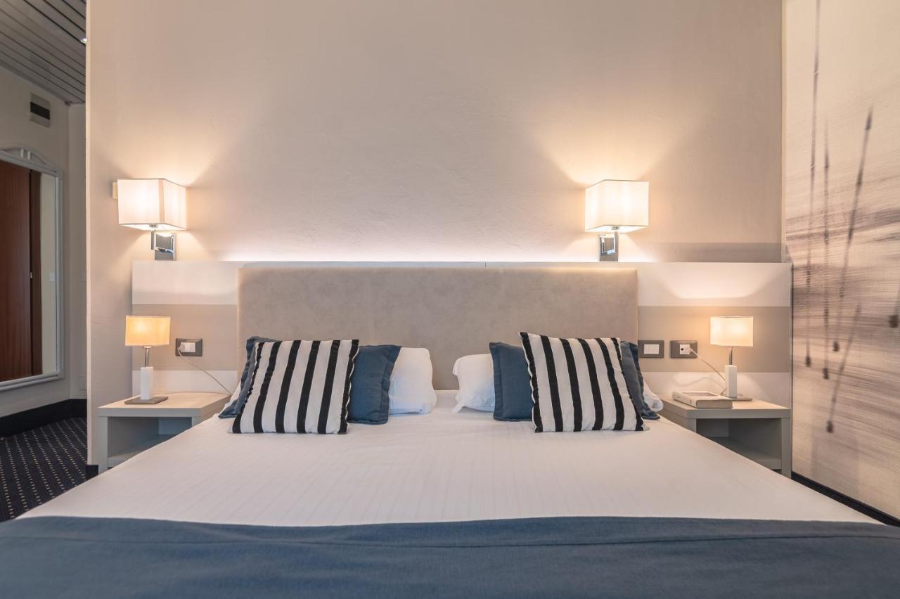 Hotel Anthony 4*